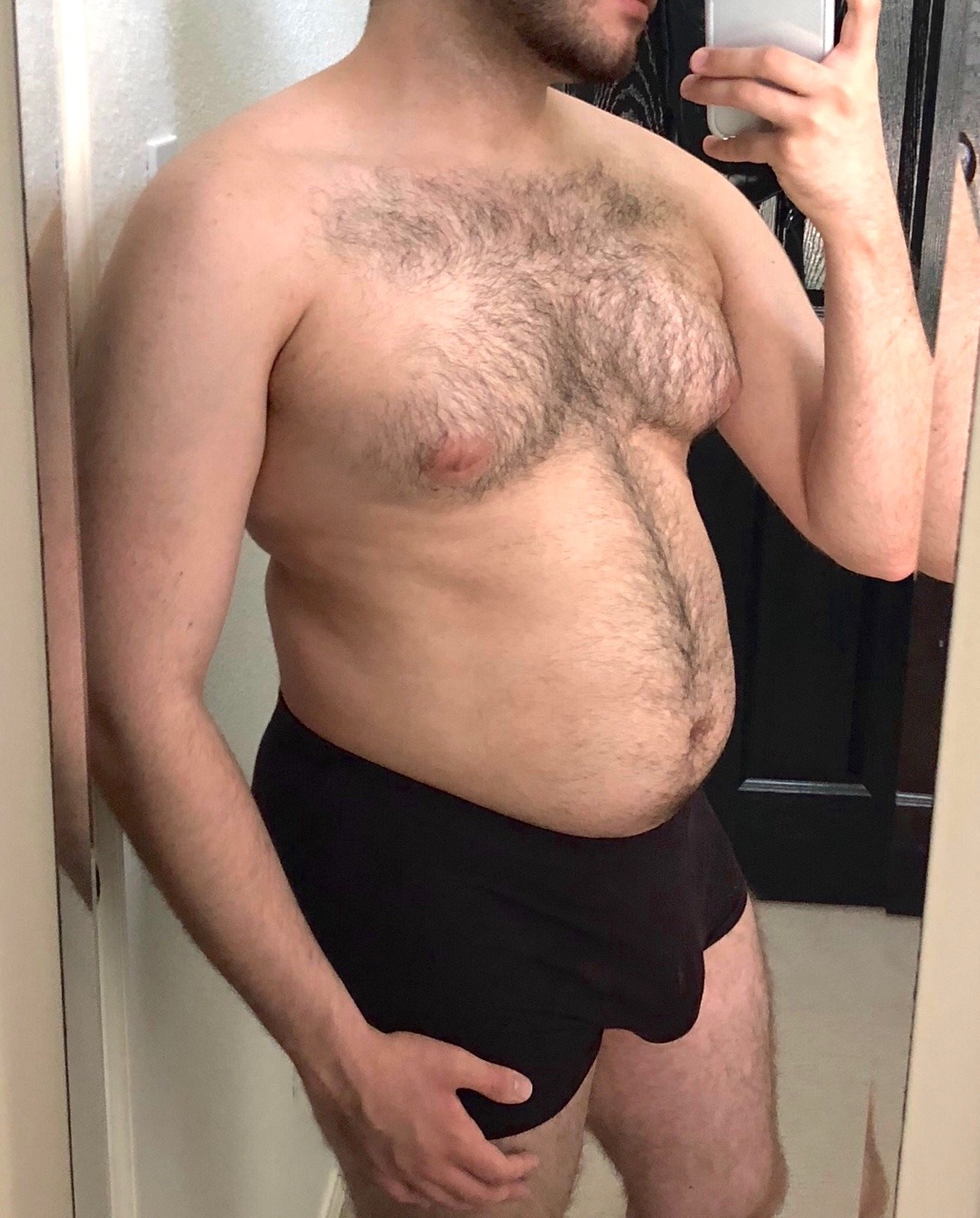 sushibuffalo:  Happy #tummy Tuesday!! I’m just about to my end of summer goal of