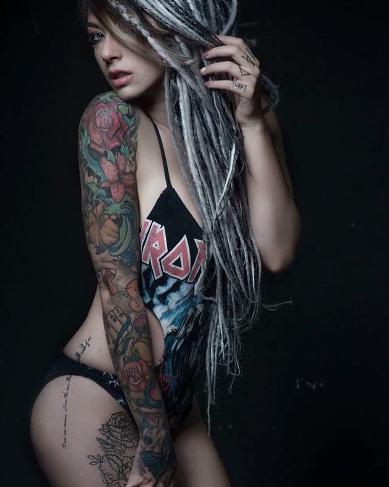 hellothierrybretonfan:  mr-peligro:Alerose bunny t b