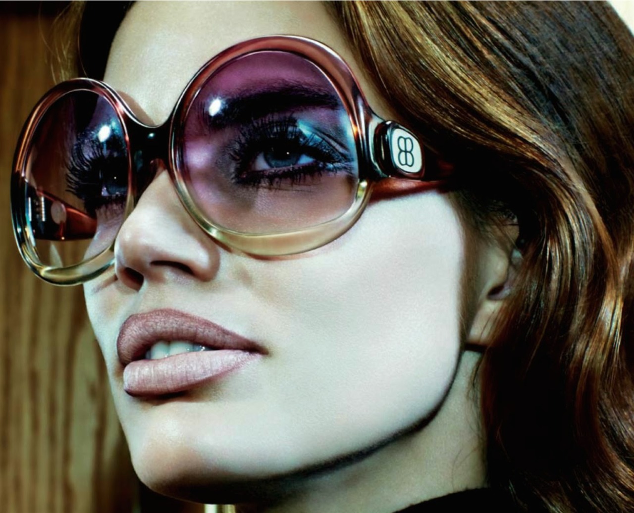 fromobscuretodemure:  Rianne ten Haken by Laurie Bartley for Numéro China #42 September