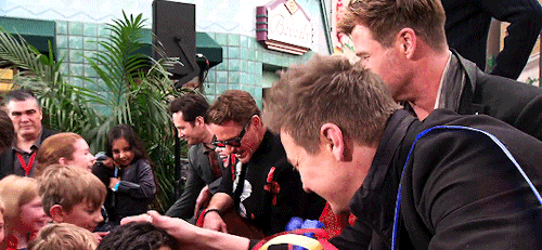 theavengers:The cast of Avengers: Endgame greeting fans at Disneyland.