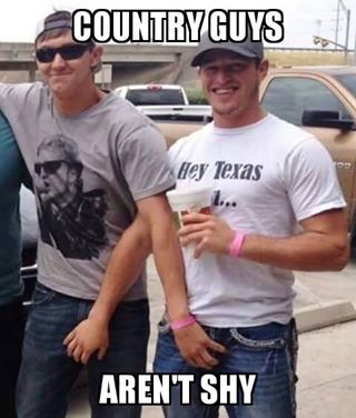 bromaninboots:  Oh my GAWD!!!! 