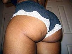 DaMN SHE THICK