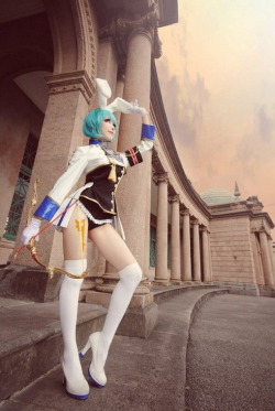 hotcosplaygirl:  Cosplay girl Cosplay girl Twitter 