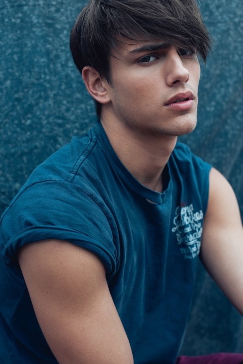 digginthatdude:  Sergio Carvajal 