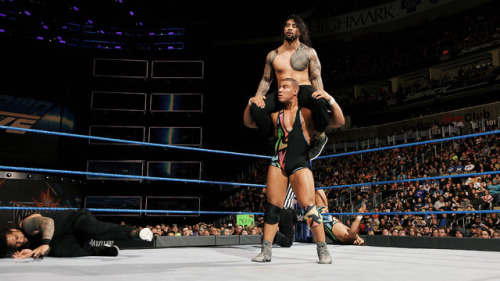WRESTLING PHOTOS