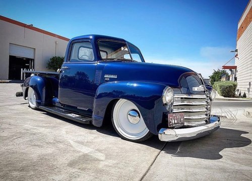 lowfastfamous:  Hot Wheels - Take a guess! Coil overs or air suspension? @switchsuspension #chevrolet #gmc #3100 #airsuspension #bagged #hotrod #carporn #stance #streetruck #lowfastfamous https://www.instagram.com/p/CFIw2jaHFly/?igshid=8os7i0gy1qx0