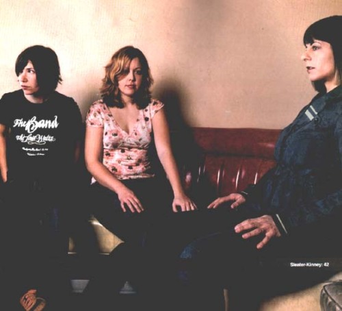 little&ndash;mouth: Sleater-Kinney, diw No.20 June 2005  Photos by: Annie Marie Musselman