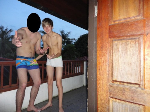 joe-sugg-lover:Joe Sugg and his lovely ass &lt;3