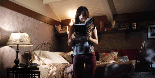 Pretty Little Liars: The Perfectionists
