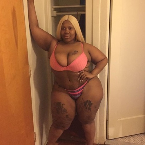 ebonybbwgoddesses.tumblr.com/post/168965564033/