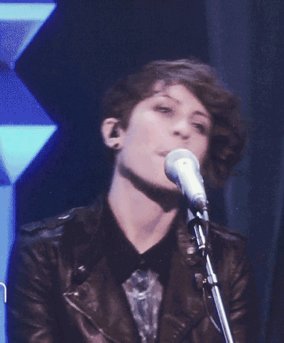 earthytonelook-stripeyshirt:The hottie and the cutie