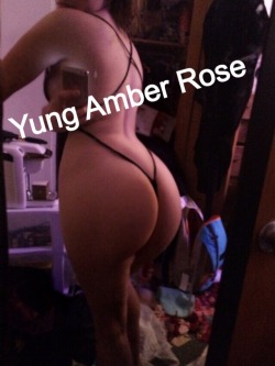 animenicolesmith:  It’s me, Amber Rose.