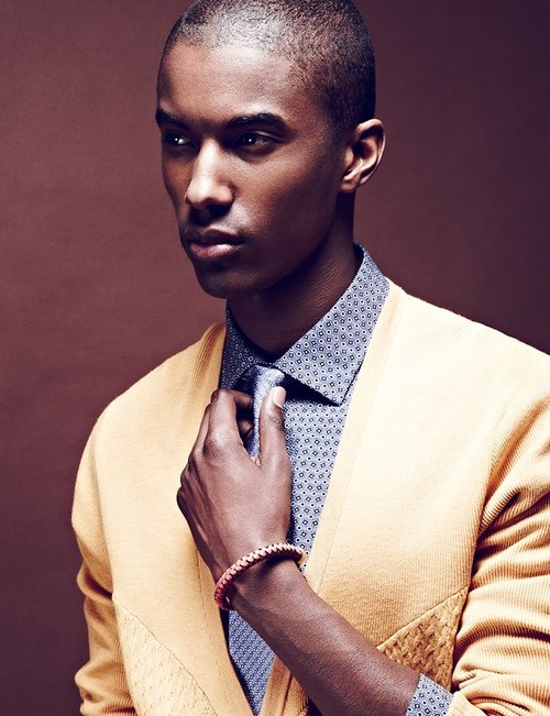 prettyboysandpuppies:  prettyboysandpuppies:  Claudio Monteiro 