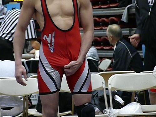 mysportyboy2:  Wrestler grabbing enormous bulge!!! Follow the Hottest sportsmen…. http://mysportyboy2.tumblr.com/