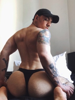 Porn yobigbadrey:frederickrave:Instagram: @mrfreddykrave photos