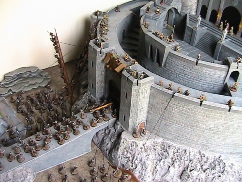 Today in Middle-earth history: The battle of Helm’s Deep. In honor of this, the second most ep