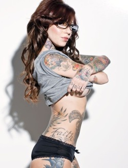 Women with tatoos