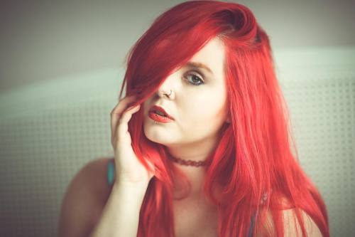 Red or dead… #model #redhair #fashion #boudoir #sensual #natural #light #forguysmag #elixrmag