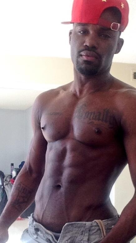 black-nip-nation:  youtastemyaura:  BULIT.  these are the type that need to be bitten