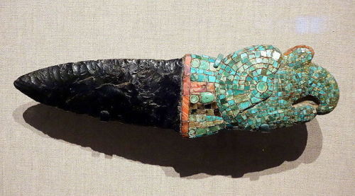 Mixtec obsidian knife with turquoise and spondylus shell handle, Alta Highlands Mexico, 1250-1500 AD