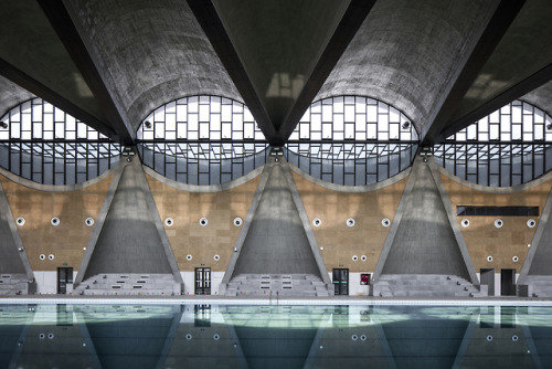 helveticool:   Gymnasium of New Campus of Tianjin University by Atelier Li Xinggang (Photos: Haiting Sun) 