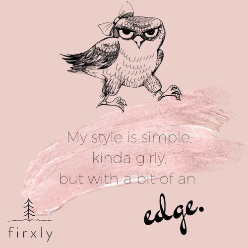 My style is simple ⚔️ #firxly #bracelets #funnyowl #girlsquote #pink (at Amsterdam, Netherlands)http