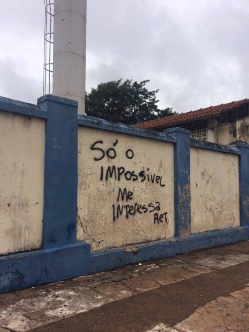 sigo invictooo oô