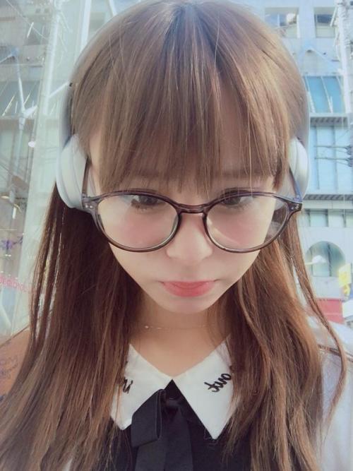 funkyfunx:  佐藤麗奈(さとれな)さんはTwitterを使っています: “びふぉー。 t.co/83pAtTYYw5”