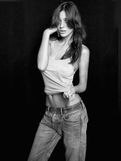 forgottenships:  Alejandra Guilmant