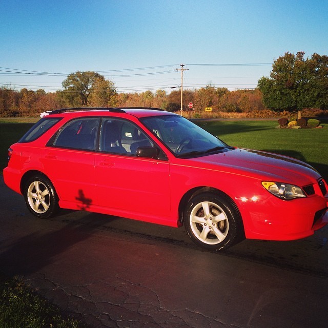 Clean car :) can’t wait to vamp this shit up!!!! Gunna look so cool. #car #subaru #impreza #red #hot #awesome