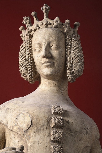 Two statues of Isabeau of Bavaria, Queen consort of Charles VI of France, c. 1390