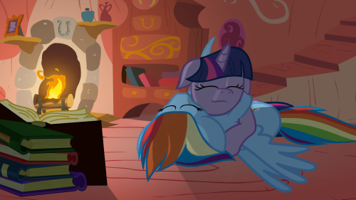 Twilight: I know, Dashie… I know. ((So, a small shading experiment thing. I might do this mor