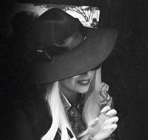 gagasdollbaby:  dirtype4rls:  omg i love you  oh my god ugh you