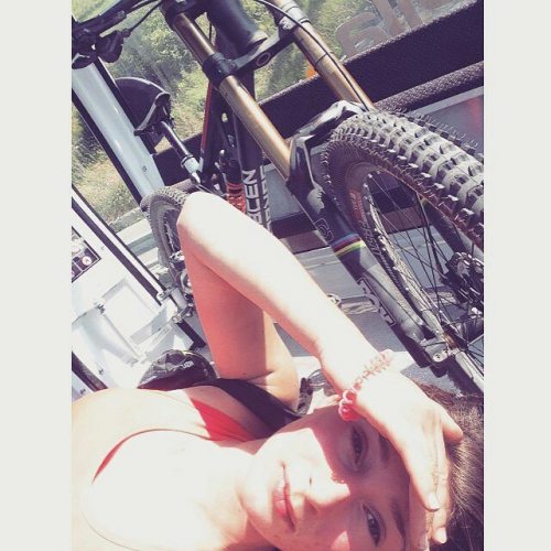 mtbwomen: @Regrann from @manoncarpenter - 36 degrees all day, everyday at the moment! Tooo hot for a