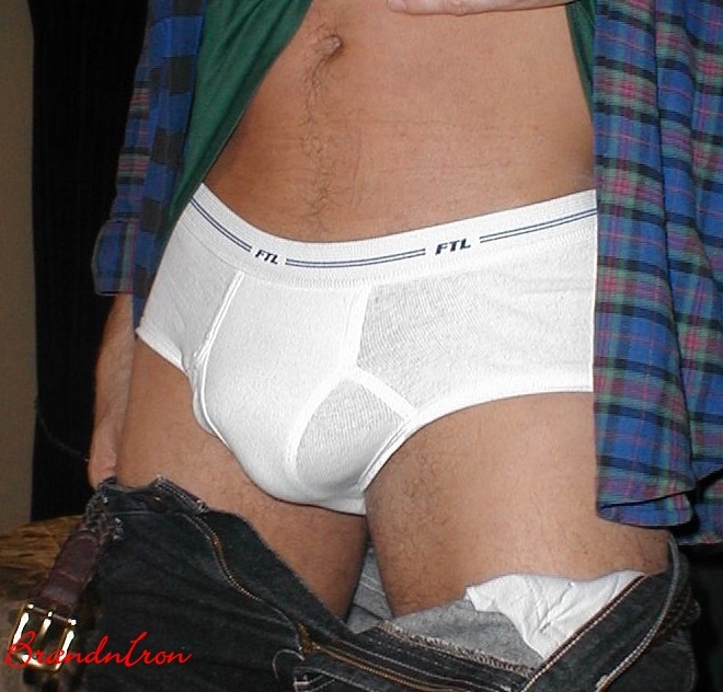 austin1992: brandniron:  My FTL….  I love my Tighty Whities…  Yes, me too! 