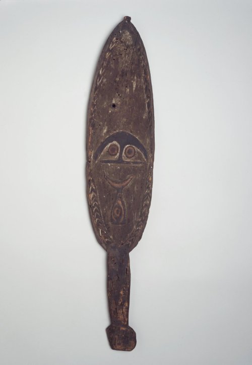 bm-pacific: Spirit Board (Kwoi), 19th century, Brooklyn Museum: Arts of the Pacific IslandsSize: 33 