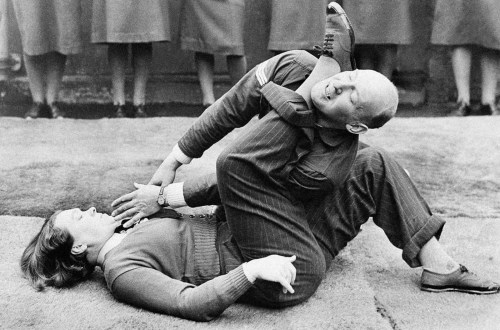 A member of the WAAF demonstrates self-defence (January 15th, 1942).  Original caption [?]:Specially