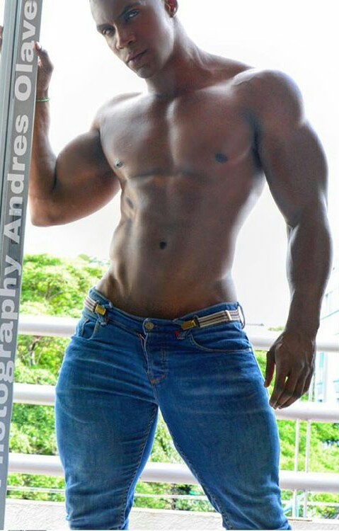 https://lennyperdomo.tumblr.com/post/165369334485