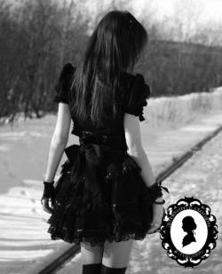 silentstrangeworld:  I want this dress *-*