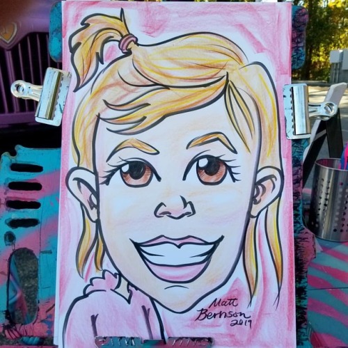 Drawing caricatures at the Tiny House Festival in Beverly, MA  this weekend!   If you’ve been thinking of checking out tiny houses, but  keep procrastinating, NOW IS THE TIME!    Mass Tiny House Festival North Shore Music Theatre 62 Dunham Rd,