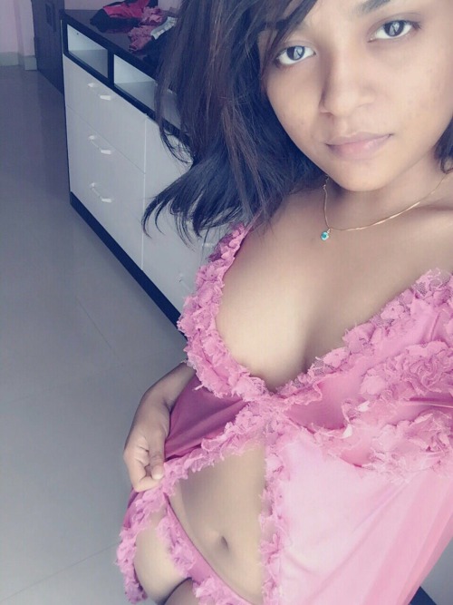 kaeingeynu: We have her 50 videos. Dm. Give me video nsama ga