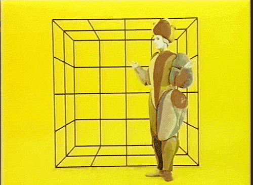 architecture-effects:Oskar Schlemmer’s Bauhaus-Style “Triadic Ballet”Schlemmer’s ballet, which premi