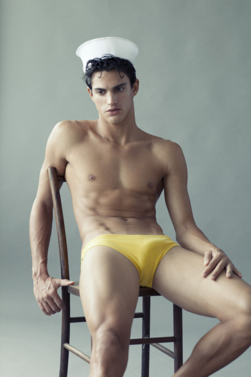 themitchme:Leonardo Brum by Xavier Samré