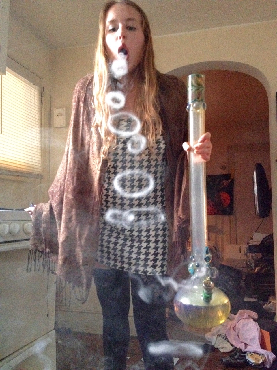 interplanetaryconnections:  And finally, here’s the bong hit I took before I went