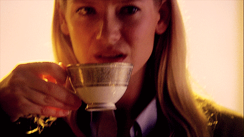 walkingonfire:  I don’t trust you, Doctor Bell… or William, or… Willam… or