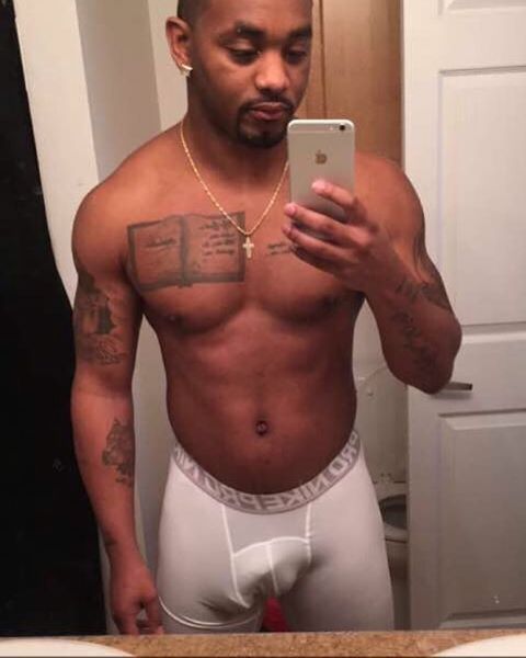 celebrityeggplant:  Former NFL player Johnny Patrick (His Snapchat is johnnypatrick26) #JohnnyPatrick #PrintPatrol #PrintWatcher