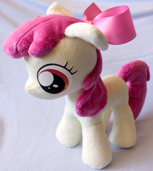 Applebloom! :D She came out so cute. I wish it wasn&rsquo;t impossible to find this particular s