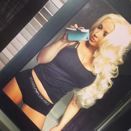 amateur-implant-pics:  @hollydeacon