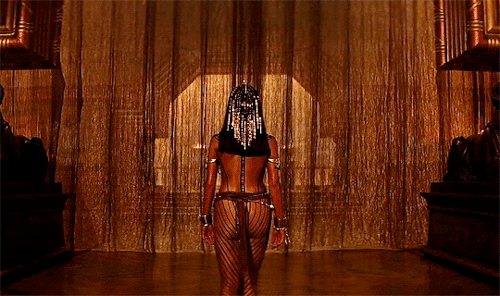 dianasofthemyscira:You better think of something fast, because, if he turns me into a mummy, you’re 