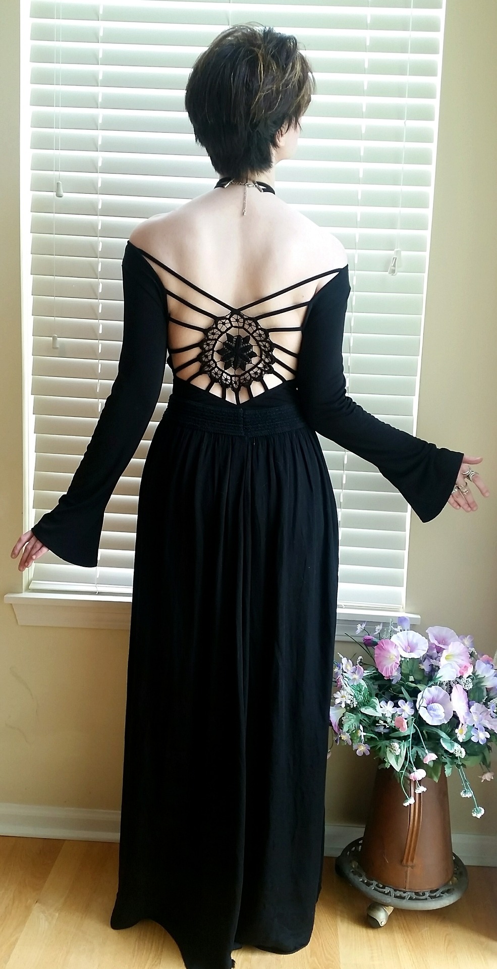 kesstiel:¤ Like Morticia and Morgana before me ¤